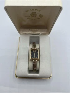 Vintage Stamper Black Hills Gold Ladies Watch Flowers Stretchy Speidel Band - Picture 1 of 10