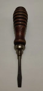 Destornillador Ranurado con Mango de Madera Tipo Colmena Abeja - Tamaño Bolsillo (aprox. 3 1/2") - Imagen 1 de 4