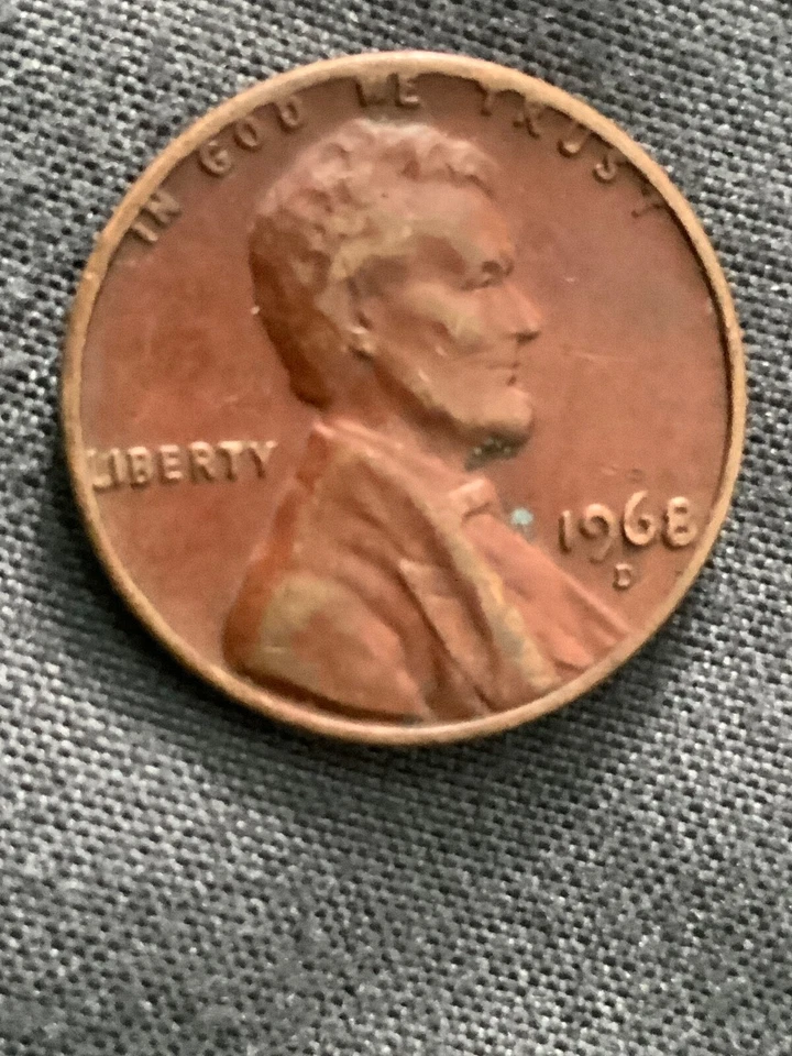 1968 D Lincoln Penny with Error on Top Rim, and "L" in Liberty on Edge, & More - Image 1 of 4