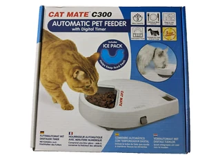 Cat Mate C300 Automatic 3 Meal Pet Feeder Digital Timer & Ice Pack - Picture 1 of 7