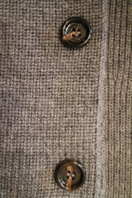 Мужской свитер-кардиган Moncler XXL. Кожаные нашивки на локти. - Изображение 1 из 4