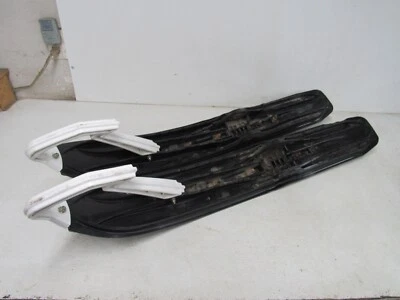 13 ARCTIC CAT M1100 TURBO M 1100 SKIS STOCK MOUNTAIN WHITE HOOPS M8000 OEM -3379 - Image 1 of 4