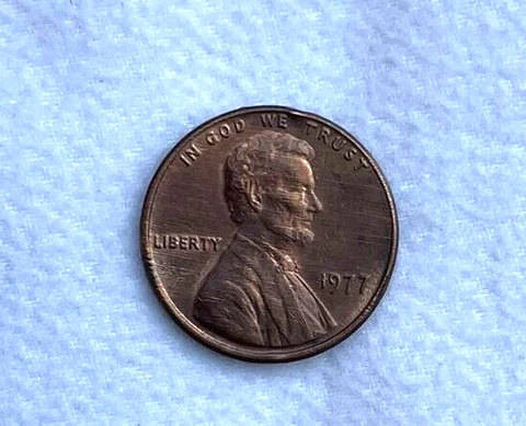 1977 Lincoln Penny--No Mint Cover