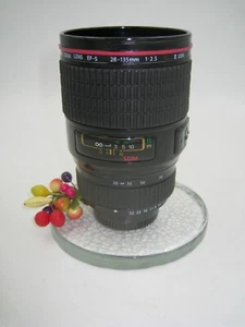 Kamera Objektiv ESF 28-135mm, Travel Mug schwarz Plastikbecher -- Deckel fehlt - Bild 1 von 7