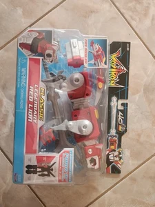 Voltron Legendary Series Red Lion Lance Playmates 40th Anniversary Action Figure - Picture 1 of 2