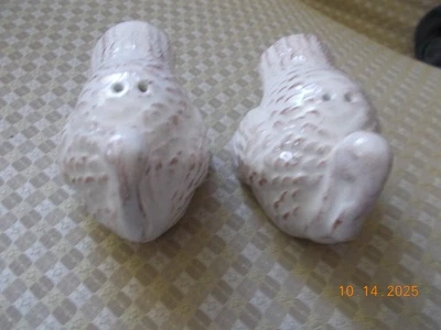 Nuevo Juego de Sal y Pimienta Cerámica 2-1/4" en Forma de Pavo? Agitadores, blanco/marrón Foto 1 de 4