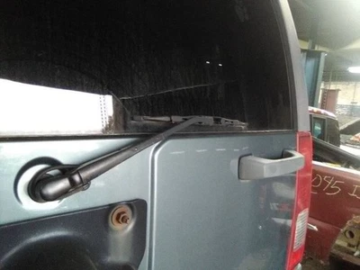 Brazo limpiaparabrisas trasero GMC Hummer H3 06 Foto 1 de 4