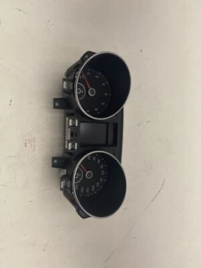 2011 -2014 Volkswagen Jetta Wagon Speedometer Cluster OEM. - Picture 1 of 12