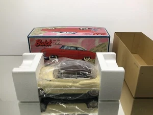 FIFTIES JAPAN TYPE 1950 BUICK SEDAN - TIN TOY -YELLOW 1:18- GOOD IN BOX - Imagen 1 de 10