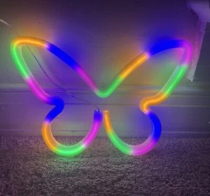 LED Neon Decorative Lights, Neon Signs Butterfly Shaped Decor Neon Colorful - Picture 1 of 2