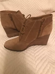 Lucky Brand Shylow Brown Suede Wedge Booties Boot Size 9.5 M - Picture 1 of 10