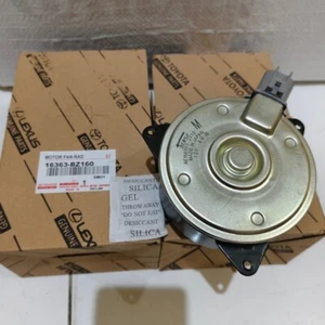 16363-BZ160 MOTOR FAN RADIATOR FOR TOYOTA DAIHATSU NEW GENUINE - Picture 1 of 6
