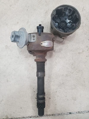 Chevy V8 265 GM Delco Remy 1955-56 distribuidor 1110847 5H26 Foto 1 de 2