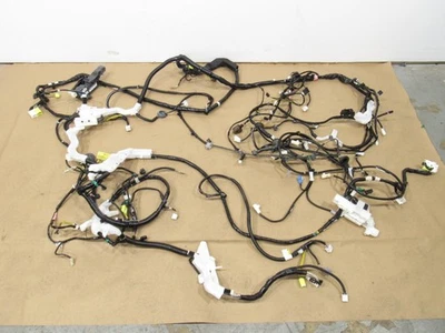 Arnés de cableado de piso para carrocería del conductor izquierdo Lexus RC 350 2017 15-19; :O Foto 1 de 4