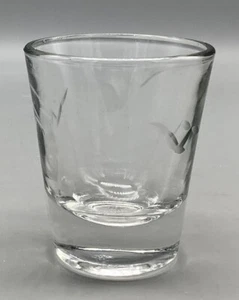 Vintage Clear Glass Shot Glass (3) Beautiful Etched Seagulls Collectible - Picture 1 of 10
