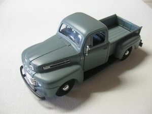 1:25 SCALE MAISTO 1948 FORD F1 PICK UP DIECAST TRUCK W/O BOX - Picture 1 of 5