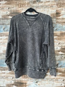 New Zenana Sweatshirt With pockets Small - Picture 1 of 2