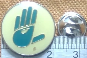 Vintage Pin Badge Hand Palm - Picture 1 of 1