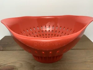 Preserve 100% Recycled Plastic Large Red Colander Made in USA Heavy Duty Handled - Picture 1 of 14