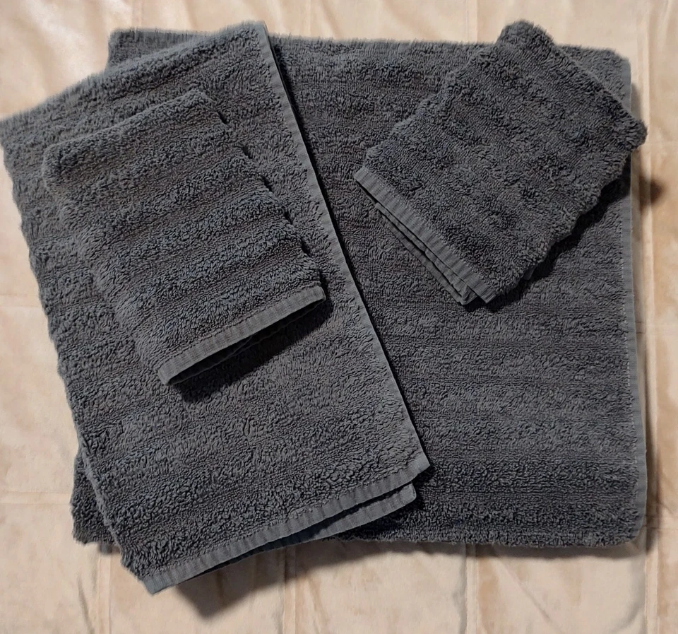 Turkish Luxury Collection 100% Cotton Bath Towel Hand Towel & 2 Wash Cloths Grn - Image 1 of 1