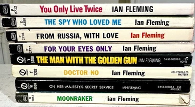 Vintage James Bond 007 Signet Paperback Books, Ian Fleming, 1960s & 1950s - Image 1 of 4