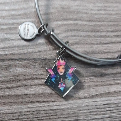  迪士尼公园 Alex and Ani Villain Evil Queen 青铜色手镯手链  — 第 1/4 张图片