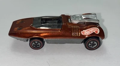 Hot Wheels Redline Peeping Bomb 1970 naranja metálico con interior negro Foto 1 de 4