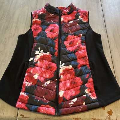 Livi Active Black Pink Floral Quilted Puffer Vest Full Zip Sz 14 16 - Image 1 of 4