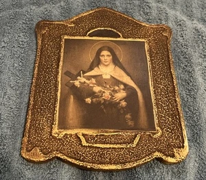 Vtg St. Therese Little Flower Gesso Regal Art Chambers Chicago Wall Hanging - Picture 1 of 6