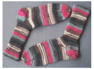 Selbstgestrickte Kinder-Socken Gr. 36 - 37, z. Wandern, 75% Wolle, 25% Polyacryl - Bild 1 von 3