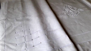 N18 Ancien drap en lin brodé monogramme MC jours & retour 202x312cm Ann 20/30 - Imagen 1 de 17