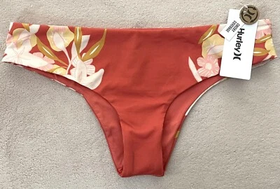NWT WOMEN HURLEY SAND DOLLAR BIKINI BOTTOM CLEAN FINISH SEAMS SIENNA SIZE MEDIUM - Image 1 of 4