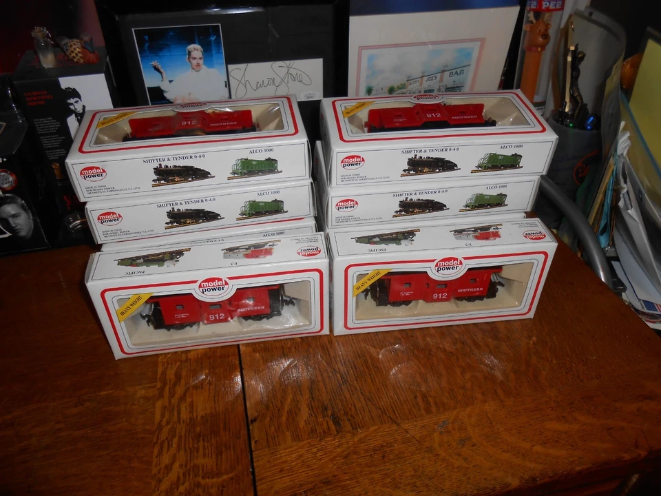 MODEL POWER HO SCALE LOT OF 10 [LOWEST ON EBAY] ALL THE SAME #8244 NEW FREE S - Image 1 of 4