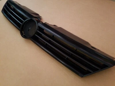 Parachoques delantero negro parrilla superior para VOLKSWAGEN JETTA SEDAN 2011-2014 NUEVO Foto 1 de 4