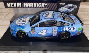 Kevin Harvick #4 Busch Light 2019 Ford Mustang 1:24 NASCAR Action Lionel Diecast - Bild 1 von 8