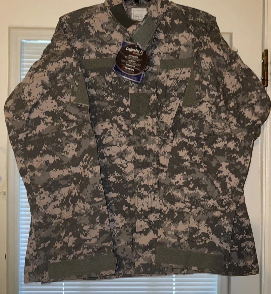 US Military BDU Uniform Digital Desert Camo Combat Coat Size M Regular