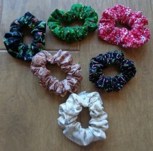 Scrunchies caseros temáticos de Navidad (6) - árboles, pan de jengibre, luces, copo de nieve - Imagen 1 de 8