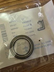CL9057  33x46x4mm PRESSURE SEALS FOR  2000 Series CHAR-LYNNEATON Hydraulic Motor - Picture 1 of 3