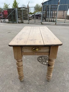 Antique Pine Dining Table - Picture 1 of 9