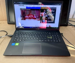 Asus VivoBook X513EQ with Intel Core i5 11th Gen, 16GB 500SSD, Win 11 Home - Picture 1 of 14