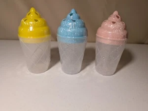 Eistütenförmige Streuselstreuer - 3er Set - Gelb, Rosa, Blau Jimmies - Bild 1 von 1