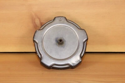 1984 1985 Honda XL350R XL350 & 1984-1987 XL250R Fuel Gas Tank Cap 17620-KE1-003 - Image 1 of 4