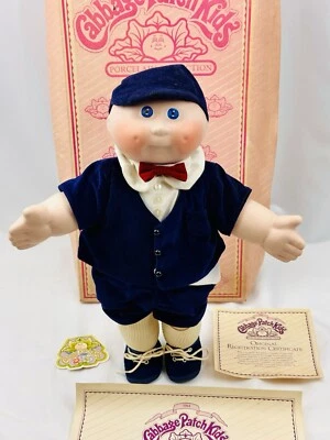 Muñeca de porcelana Cabbage Patch Kids 1984 de colección Jeffrey Nicholas con caja de certificado de autenticidad Foto 1 de 4