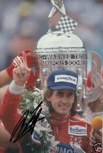 Indianapolis 500 Fahrer Gewinner Arie Luyendyk handsigniertes Foto 12x8" AA - Bild 1 von 1