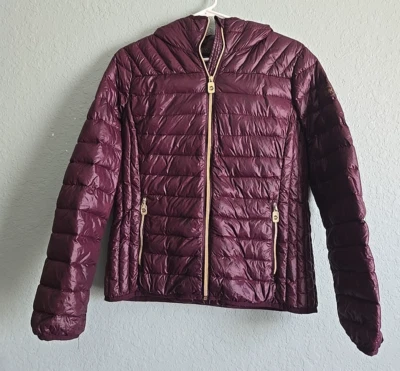 Chaqueta Parka Michael Kors Empacable Abajo Borgoña Rojo Con Capucha Puffer Para Mujer Talla M Foto 1 de 4