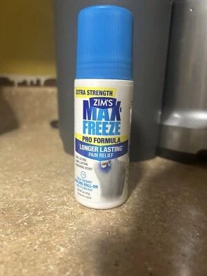 Zim's MAX FREEZE Pro Formula ENFRIAMIENTO ROLL-ON | ALIVIO DEL DOLOR TERAPIA DEL FRÍO Mentol Foto 1 de 2