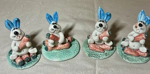 Vintage handgefertigte handbemalte Thailand Hase Figuren Set 4 blaue Ohren Karotten - Bild 1 von 7