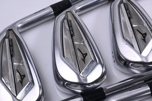Mizuno JPX 921 Hot Metal Irons / 6-PW+GW / Regular Plus Flex Project X LZ 115 - Picture 1 of 7