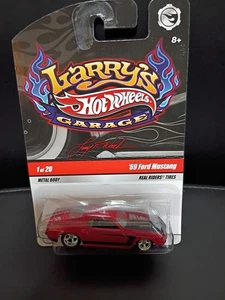 Hot Wheels Larry's Garage '69 Ford Mustang Chase / Initialed - Picture 1 of 4