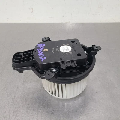 Motor soplador Lincoln Aviator 22 2022 Foto 1 de 4